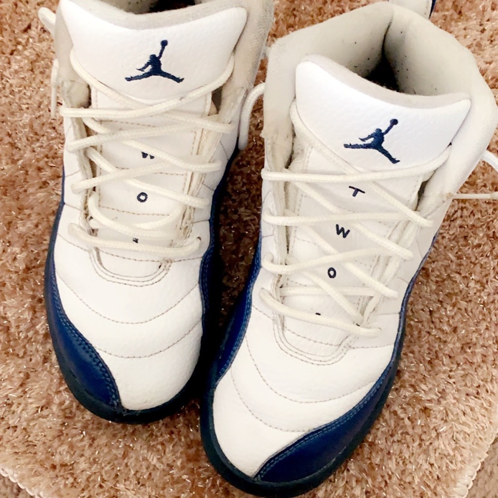Boys size 2Y retro 12 Jordan’s